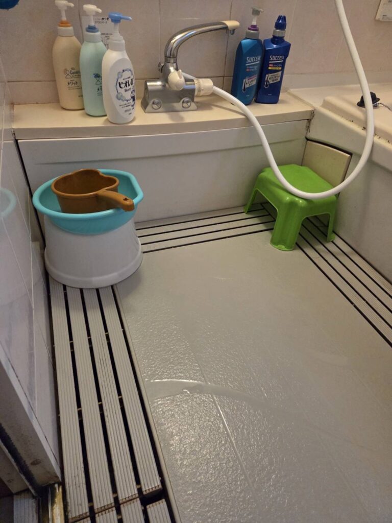 使用中の浴室・床まわり